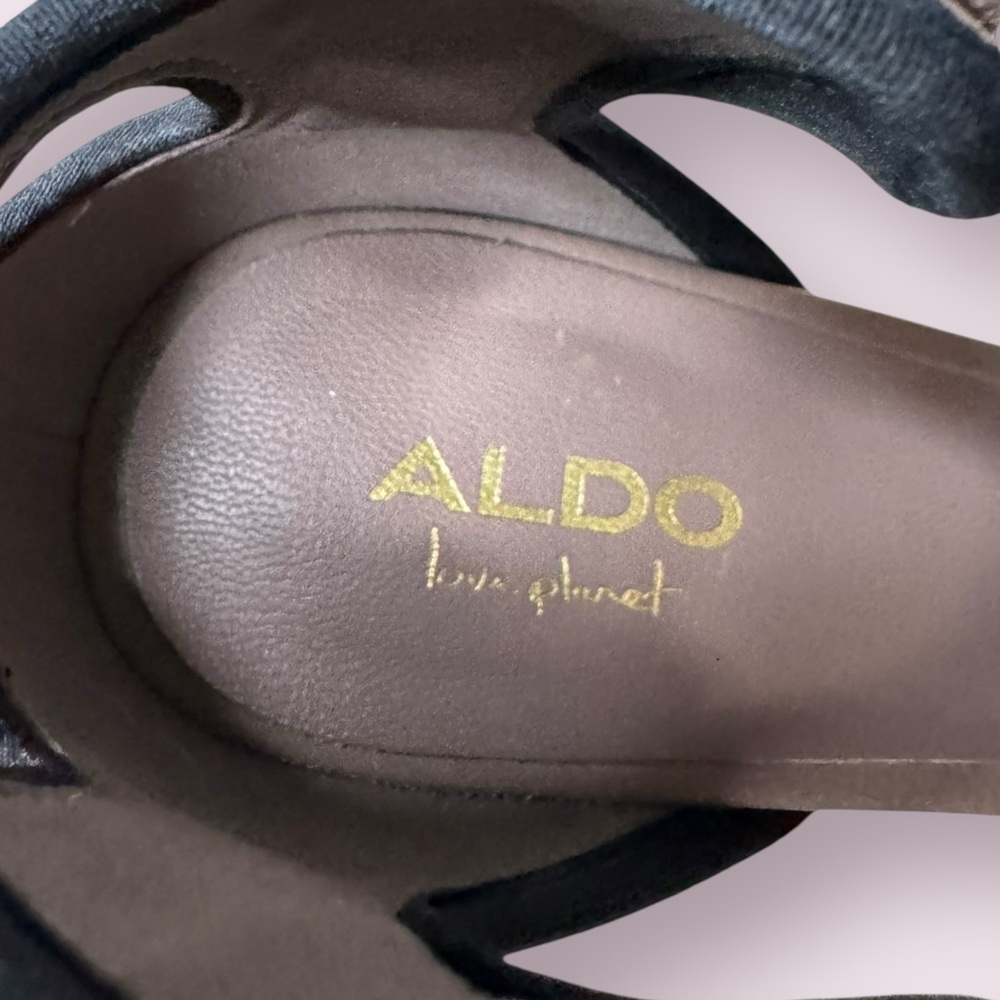 ALDO Crissy heels with light reflective details US 8.5 - Picture 6 of 9